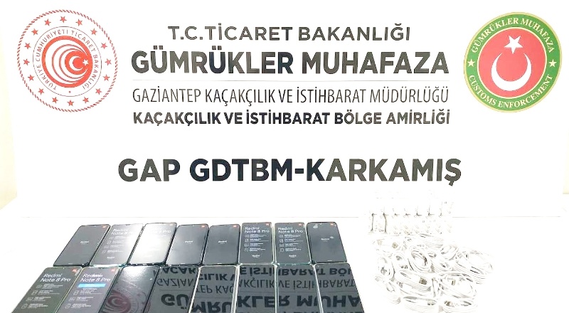 Kaçak sigara ve telefonlara el konuldu