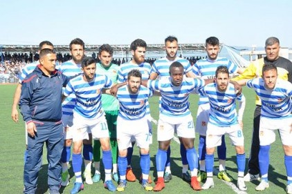 Kaçan şampiyonluk sonrası olaylar çıktı: 2 yaralı 