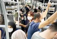 "Kademeli mesai saati uygulanmaması toplu taşımada Koronavirüs bulaş riskini artırıyor"