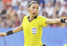 Kadın hakem Frappart, Şampiyonlar Ligi'nde ilk kez maç yönetecek