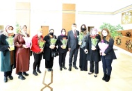 “Kadın; hayatın mimarıdır”