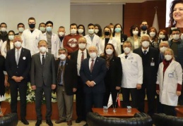 “Kadın liderler tarafından yönetilen ülkelerin salgını daha başarılı yönetebilmeleri araştırılmaya değerdir”