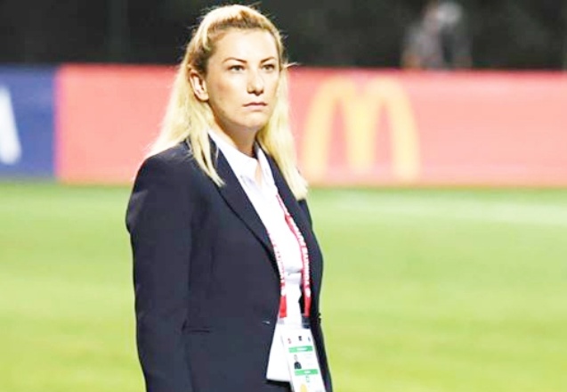 Kadın Milli Takım Teknik Direktörü Necla Güngör: Kadını erkeği yok, futbol bir spor branşı