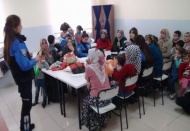 Kadın polisler, kadınlara şiddeti anlatıyor