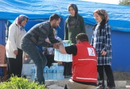 Kadın ve çocukların afet travmasını atmasına yardımcı olunuyor