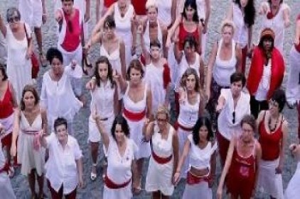 Kadına şiddete karşı 1 milyar kadın dansedecek