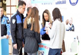 Kadına yönelik şiddete karşı bilgilendirme çalışması yapıldı