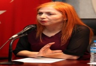 Kadının sokakla kültürel olarak sıkıntılı bir ilişkisi var