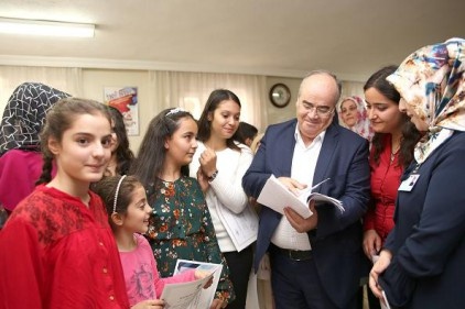 Kadınlar bilgisayar öğreniyor