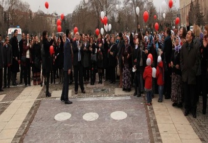 Kadınlar günü kutlandı 