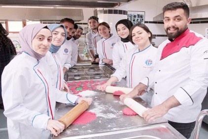 Kadınlar hayatın renkleridir 