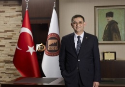Kadınlar, yaşamın her alanında daha fazla yer almalı 