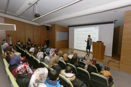 Kadınlara tasarruf anlatıldı