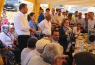 Kadınlardan, su sevinci çığlığı