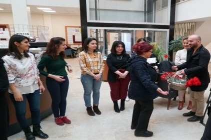 Kadınlarımız akademi dünyasına sahip çıktılar