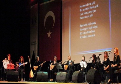 Kadınlarımız kendisini en iyi türkülerde ifade etmiş