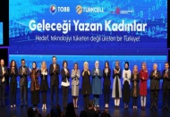 ‘Kadınsız dijital dönüşüm eksik bir gelecek demektir’