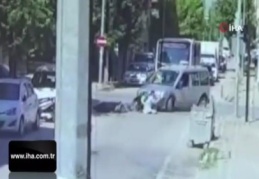 Kafa kafaya böyle çarpıştılar: 2 yaralı
