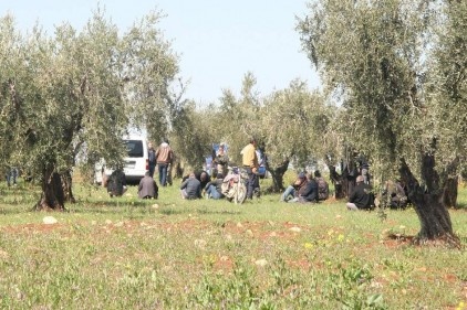 Kafasına mermi isabet eden bir kişi öldü