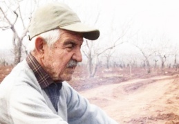 Kafasını yere çarpan yaşlı adam 12 gün sonra öldü