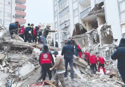 Kahramanmaraş merkezli depremlerde açıklanan can kaybı 47 bin 932'ye yükseldi
