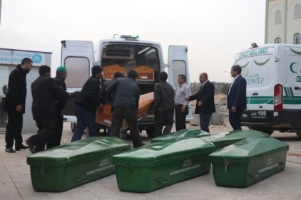 Kahramanmaraş&#039;taki feci kazada ölen 9 kişinin cenazeleri Gaziantep&#8217;e getirildi