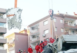 Kahriman: Beton yapılar 50 yılda bir yıkılıp yenisi yapılmalı