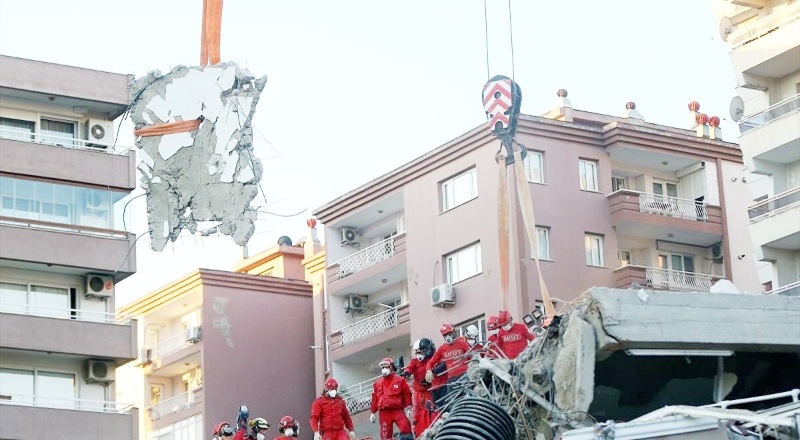 Kahriman: Beton yapılar 50 yılda bir yıkılıp yenisi yapılmalı