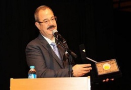 “Kalbinizin sesini dinleyin sevdiğiniz mesleği seçin”
