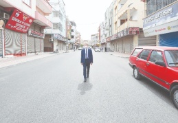 Kaldırımlar, engelli iniş-çıkışına uygun hale getiriliyor