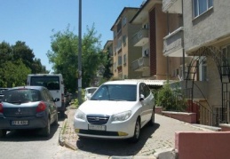 Kaldırımlar işgal altında….