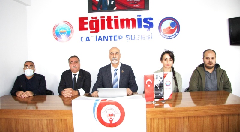 Kalitesiz eğitim yıllardır, çocuklarımızı, halkımızı ve öğretmenlerimizi bıktırdı