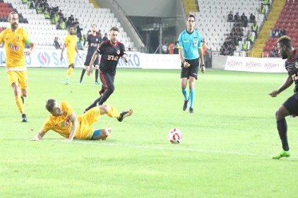 Kalpar istikrar arıyor