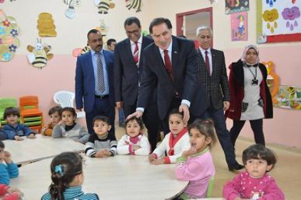 Kamu Başdenetçisi Malkoç çadır kenti ziyaret etti