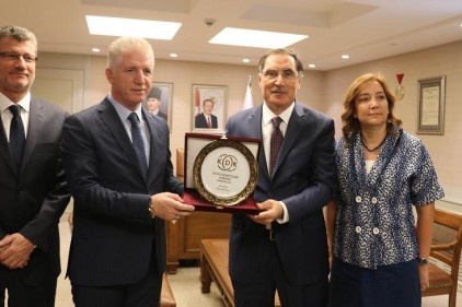 Kamu Başdenetçisi Şeref Malkoç Gaziantep&#8217;te 