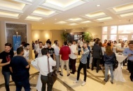 Kamunun yanında özel sektörün de gelişim sağlamasını istiyoruz