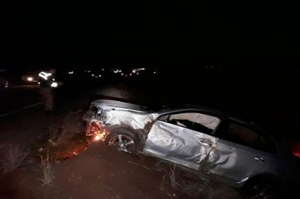 Kamyonetle otomobil çarpıştı: 7 yaralı 