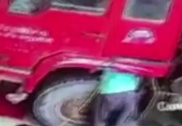 Kamyonun lastiği patladı: Şoför hayatını kaybetti
