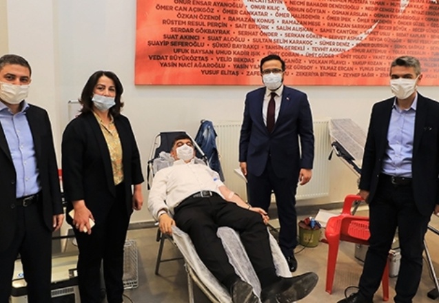 Kan bağışında bulundular