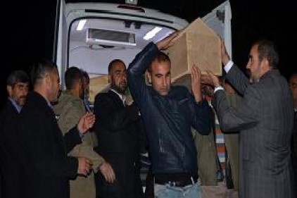 Kanlı infazda öldürülen üç kardeşin cenazesi defnedildi 