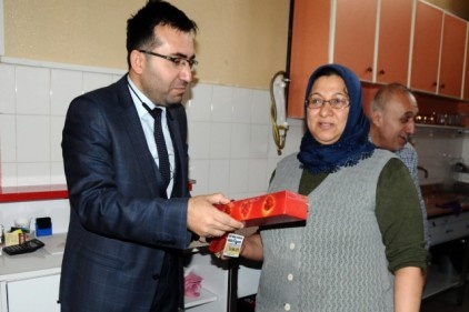 Kantinciler kadınları unutmadı