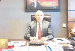 Kapanan okullar, servis şoförlerini mağdur etti