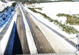 Kapanan yollar açılıyor