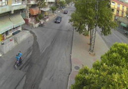 Kapkaçcılar cep telefonu çaldı