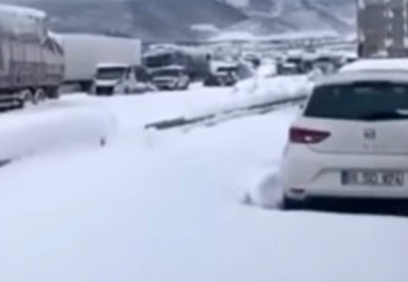 Kar çileye dönüştü