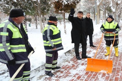 Kar ekipleri aralıksız çalıştı