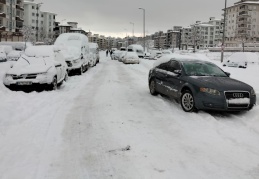 Kar lastiği ya da zinciri olmayan araçlar trafiğe çıkamayacak