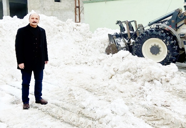 Kar, saflıktır, temizliktir ve aktır, berekettir