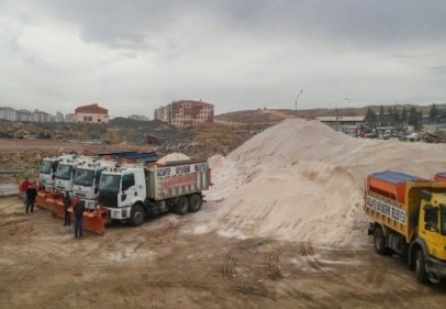 Kar yok, ama karla mücadele ekibi hazır