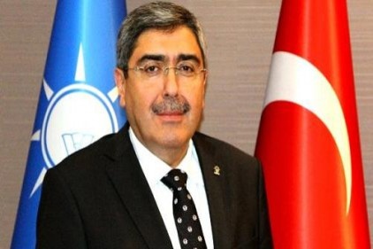Kara bulutların çöktüğü bir gecede yeniden dirilişinin adı